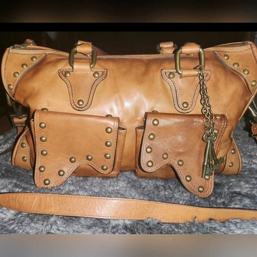 BE&D BROWN LEATHER HANDBAG WITH HANDLES AND CROSS BODY STRAP SUPER CLEAN!
